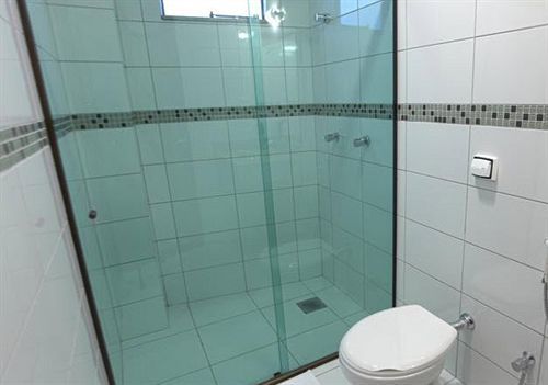 Skala Traveling Hotel Куяба Екстер'єр фото