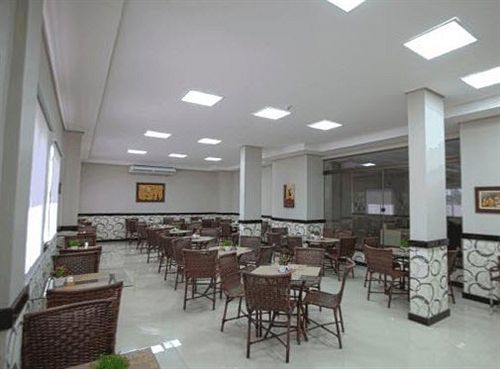 Skala Traveling Hotel Куяба Екстер'єр фото